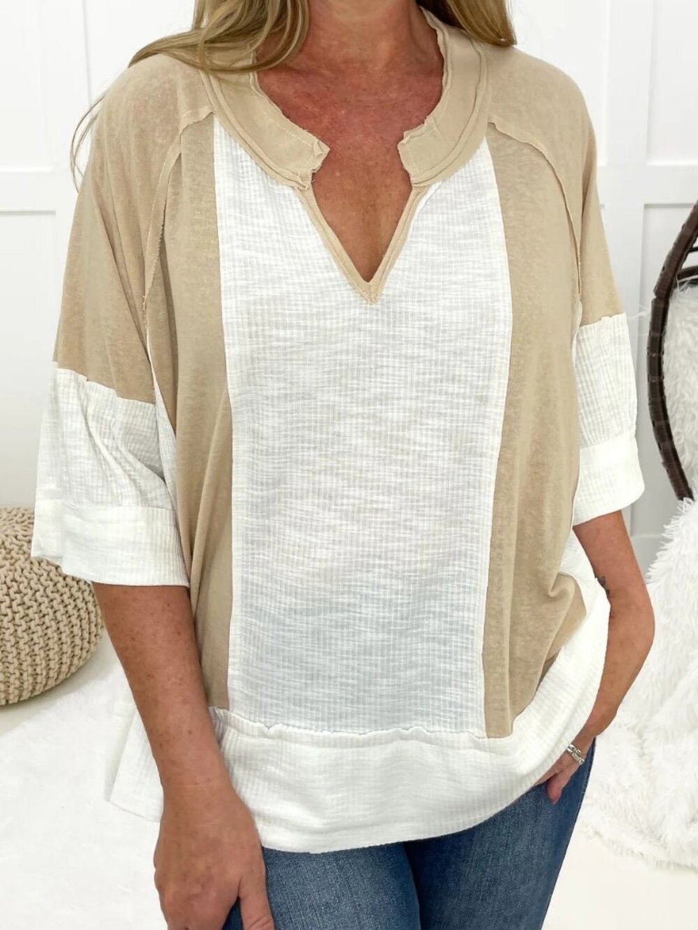 POL Color block Oversized Notched V-Neck Ribbed Knit Short Sleeve Top